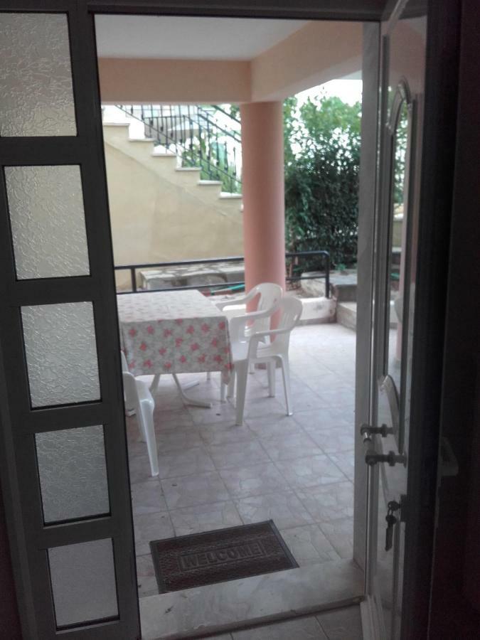 Solmar House Apartment Флогита Екстериор снимка